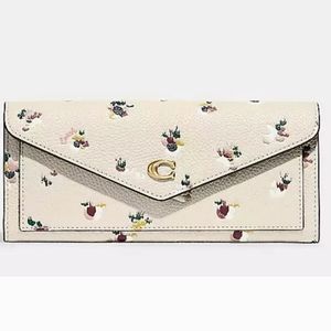 BNWT COACH "Wyn Soft Wallet w/ Paint Dab Floral Print"